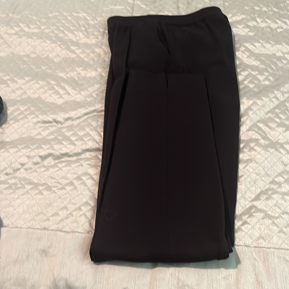 Classiques Entier, black, size small. 100% merino wool slacks
